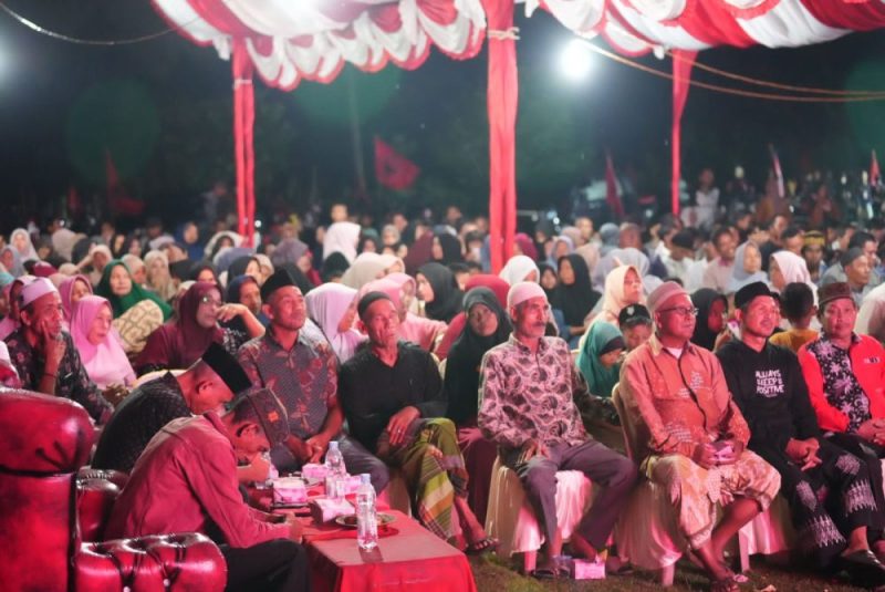 Ratusan masyarakat Meuruboe menghadiri pertemuan calon DPRI Jamaludin Idham 