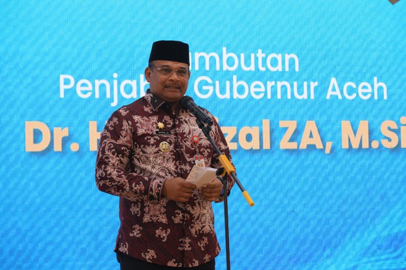 Pj Gubernur Aceh Dr, H, Safrizal, ZA, M.Si Memberi Sambutan pada Kegiatan Opening Ceremony Meuseuraya Festival di Auditorium Teuku Umar Kantor Perwakilan BI Provinsi Aceh, 18/10/2024.