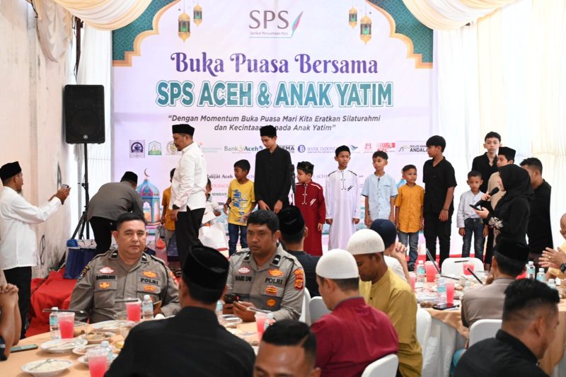 SPS Aceh melaksanakan buka puasa bersama sekaligus memberikan santunan kepada anak yatim Kamis (20/03/2025). Foto: Dok. SPS Aceh.
