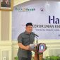 Bupati Aceh Besar menyampaikan sambutan saat menghadiri acara Halal Bihalal Kerukunan Keluarga Aceh Rayeuk (KEKAR) yang digelar di Gedung B BPSDM Kemendagri, Kalibata, Jakarta Selatan, Sabtu (10/05/2025).