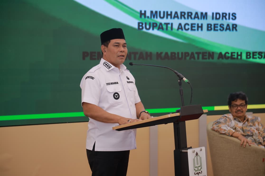 Bupati Aceh Besar Syech Muharram Idris menjadi narasumber pada Rapat Kerja Institut Seni Budaya Indonesia (ISBI) Aceh di Kota Jantho, Rabu (05/11/2025).